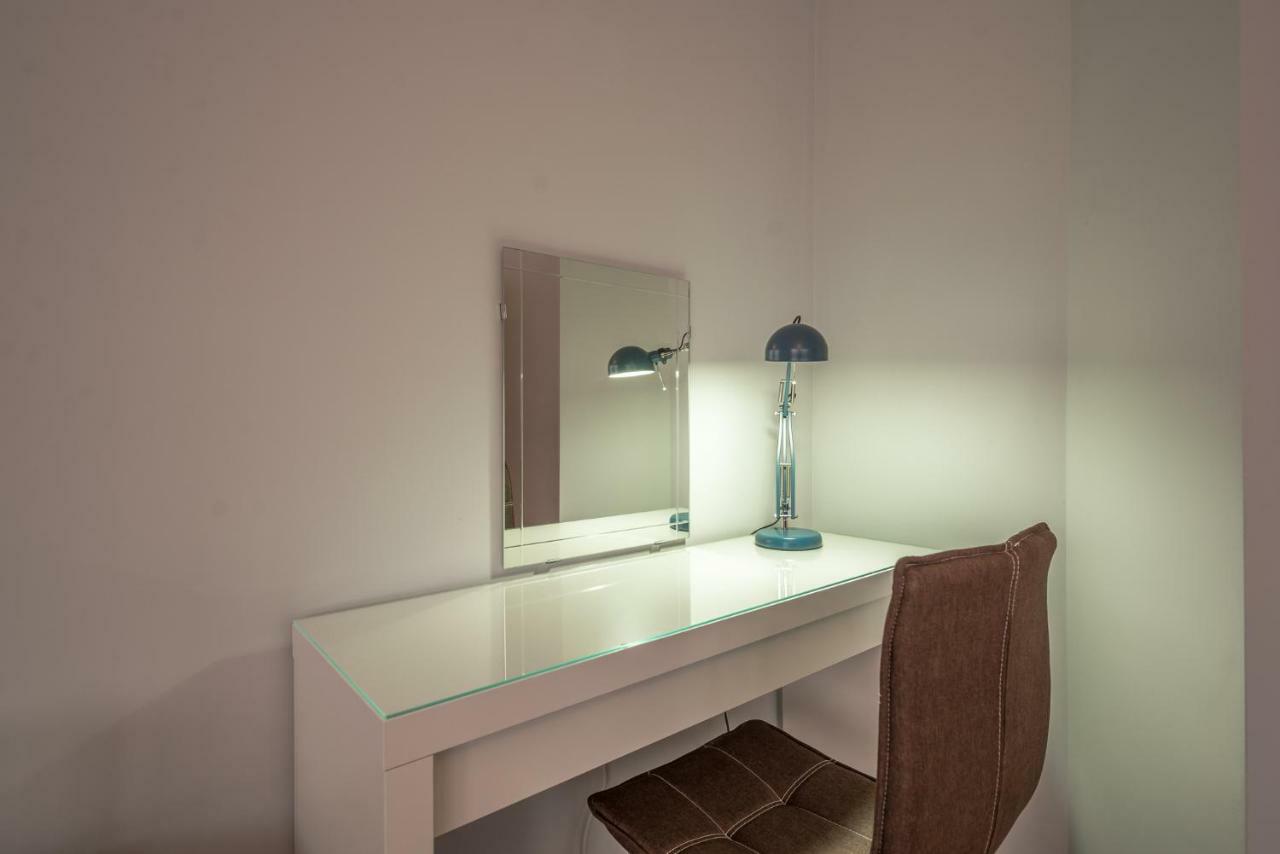 5Th Avenue Sofia Two Bedroom, Two Bathroom, Positano Street Suite By Flat Mаnager Luaran gambar