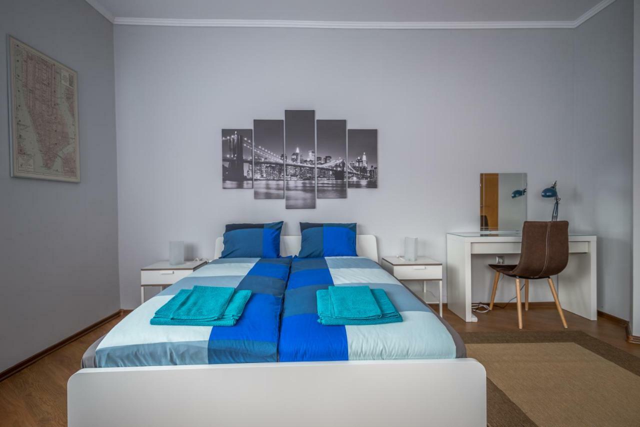 5Th Avenue Sofia Two Bedroom, Two Bathroom, Positano Street Suite By Flat Mаnager Luaran gambar